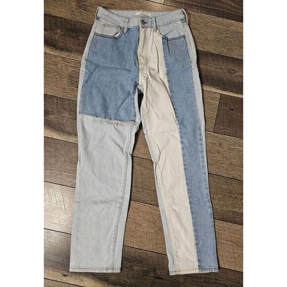 2 for $20  PacSun Eco Hopper Patch Mom Jeans Size 26 - Picture 2 of 6